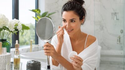Astuces pour se débarrasser des points noirs et avoir une jolie peau