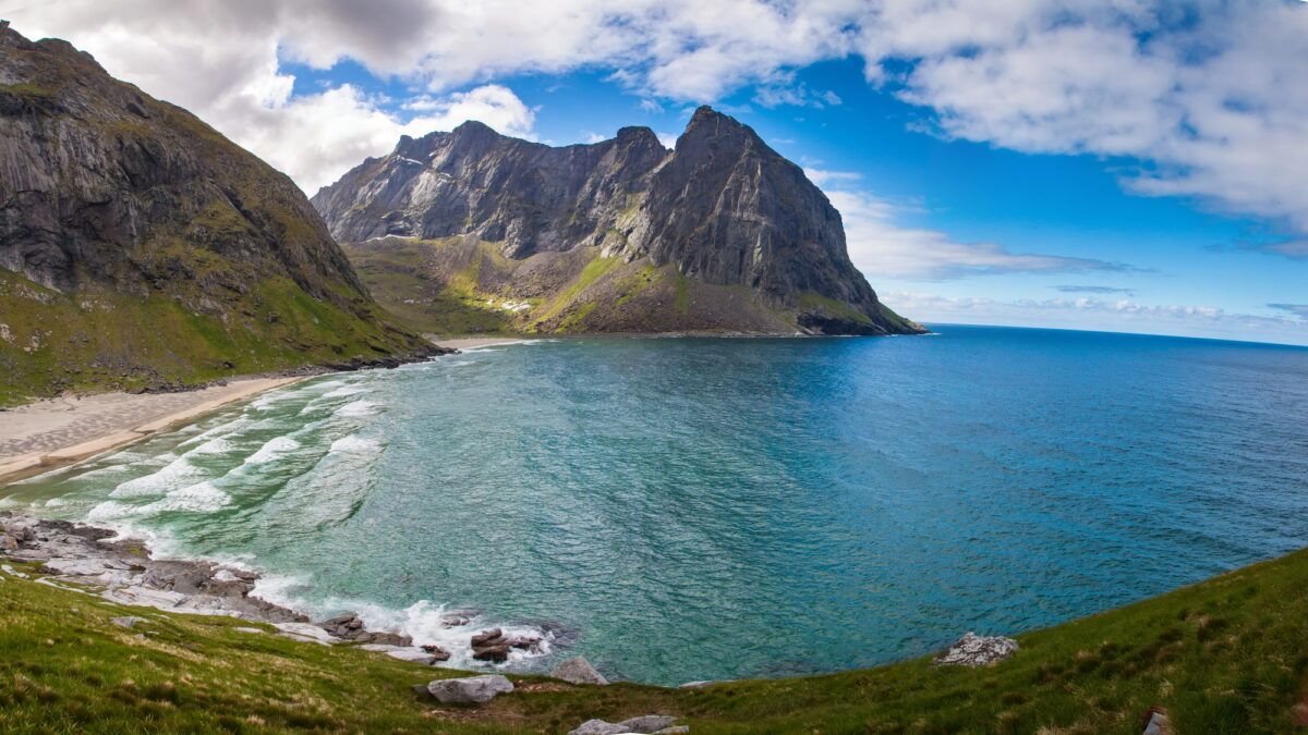Kvalvika Beach