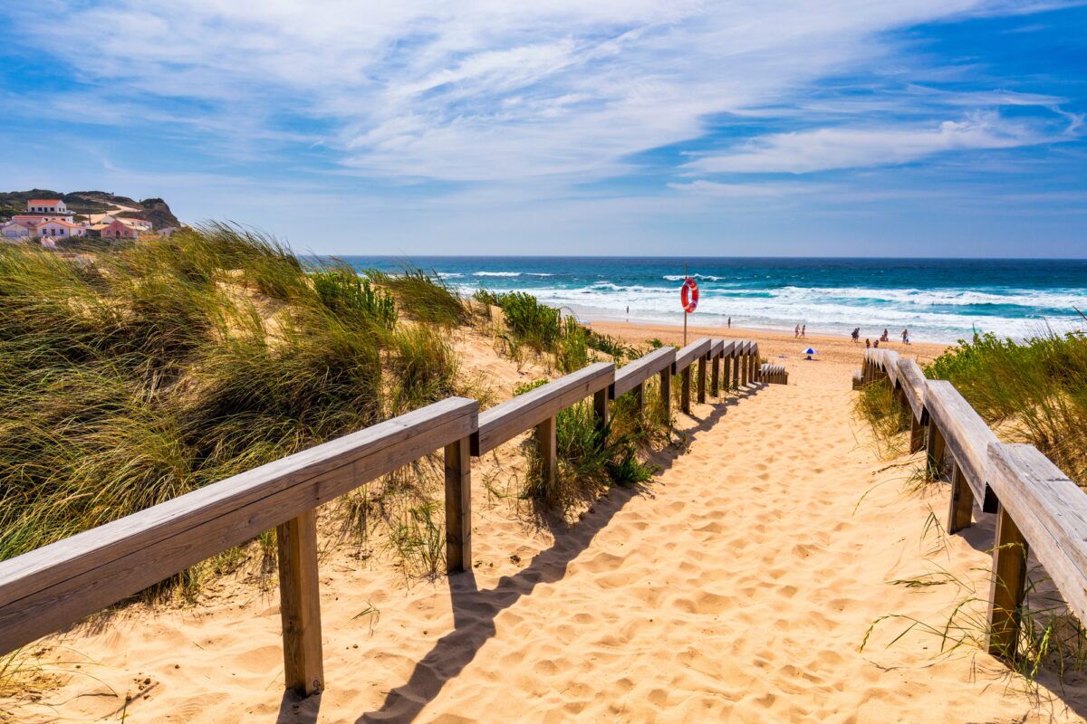 Praia de Monte Clérigo